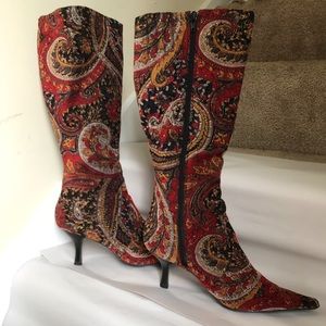 Paisley Park in Red Boots!